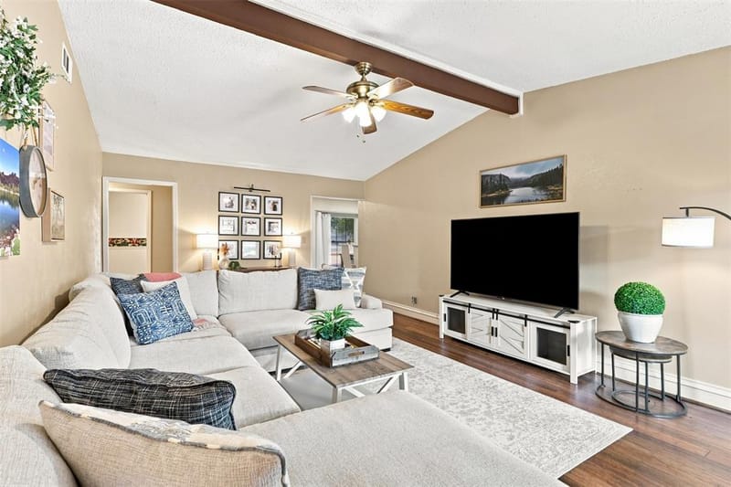216 Old Hickory Drive, Irving TX 75060 - Photo 5