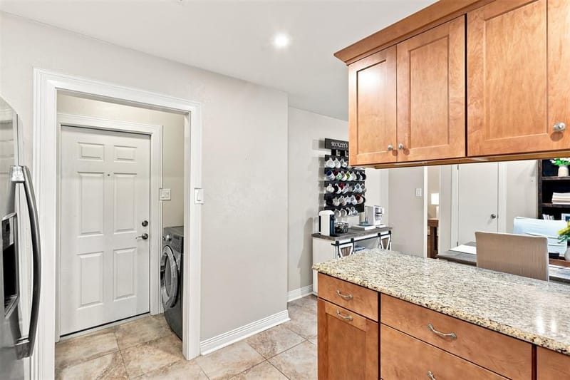 216 Old Hickory Drive, Irving TX 75060 - Photo 18