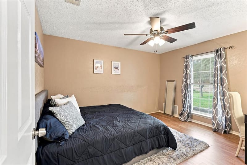 216 Old Hickory Drive, Irving TX 75060 - Photo 29