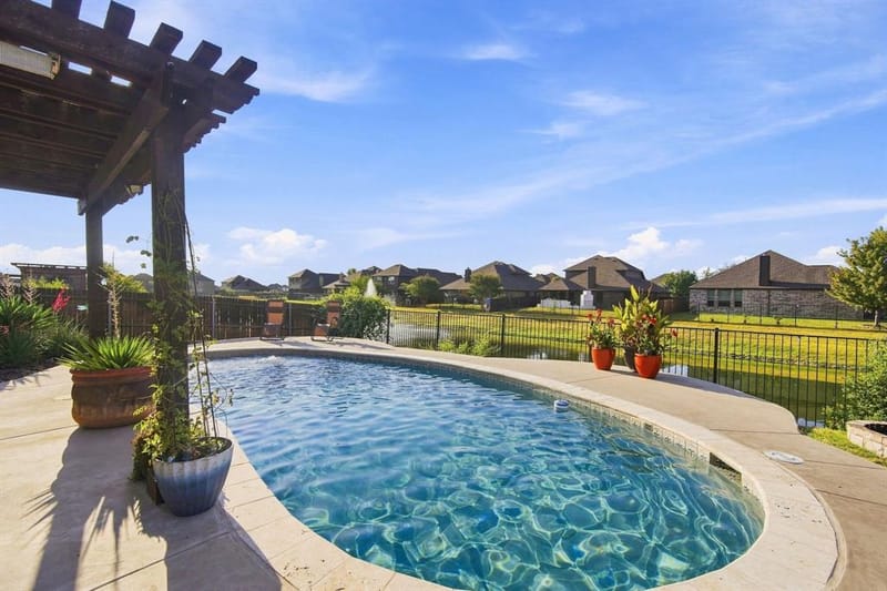 518 Stillwater Drive, Waxahachie TX 75165 - Photo 3