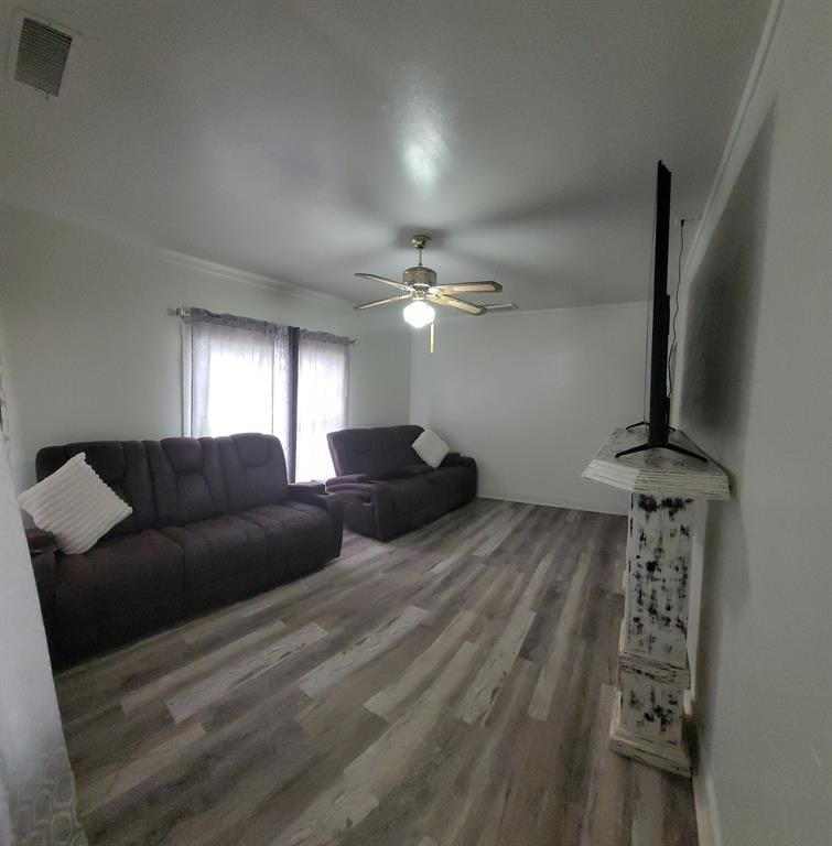 406 Broad Street, Nocona TX 76255 - Photo 4