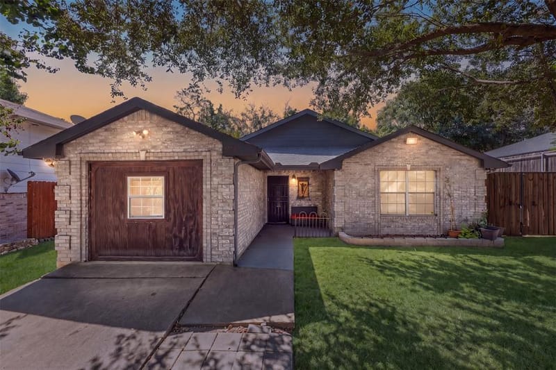 4012 Whitby Avenue, Dallas TX 75237 - Photo 3
