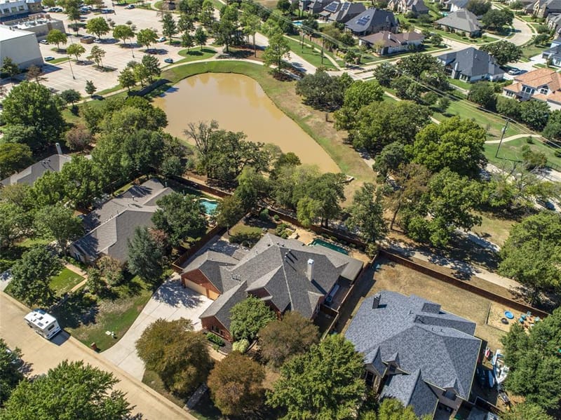2705 Quail Cove Drive, Highland Village TX 75077 - Photo 2