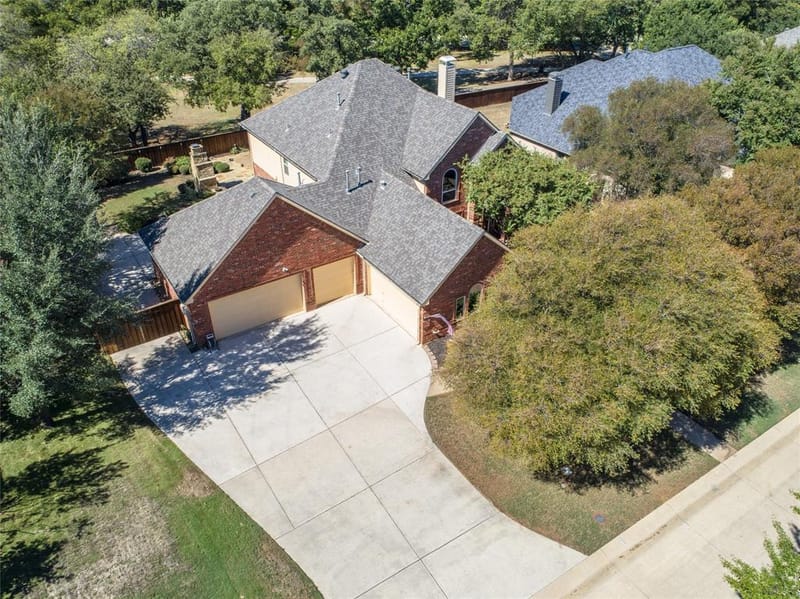2705 Quail Cove Drive, Highland Village TX 75077 - Photo 3