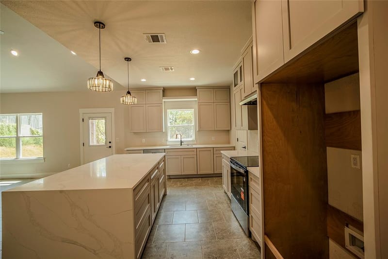 2217 Christine Drive, Granbury TX 76048 - Photo 10