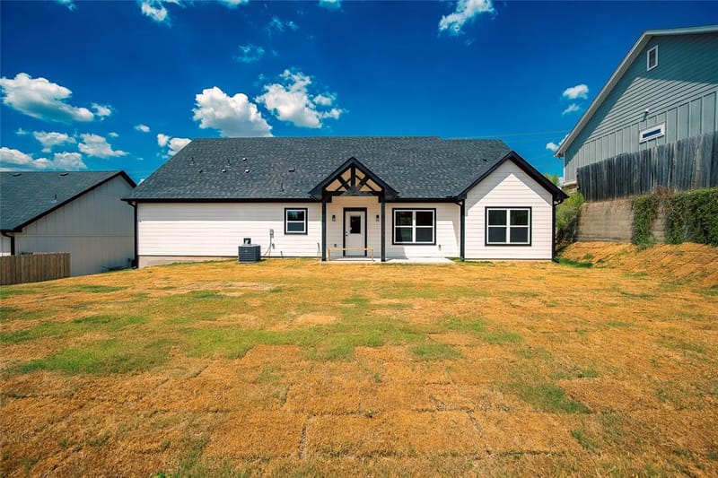 2217 Christine Drive, Granbury TX 76048 - Photo 35