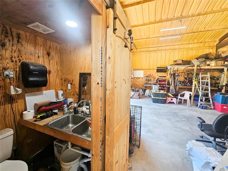 1115 County Road 3160, Quitman TX 75783 - Photo 22