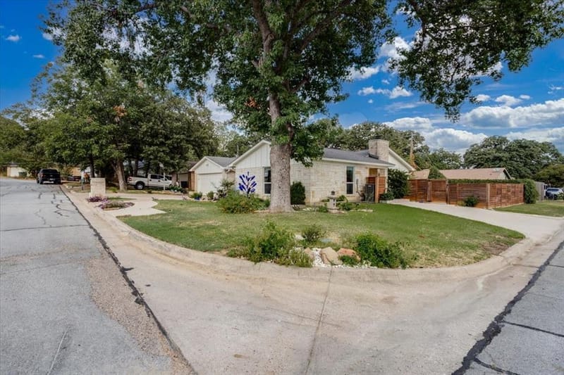4101 Chipwood Court, Arlington TX 76017 - Photo 19