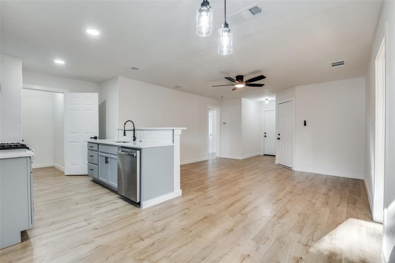 4129 Easter Avenue, Dallas TX 75216 - Photo 10