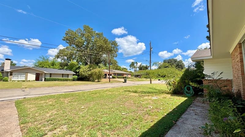 1723 Montrose Drive, Tyler TX 75701 - Photo 6
