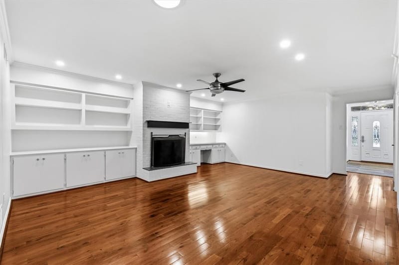 3741 Weeburn Drive, Dallas TX 75229 - Photo 27