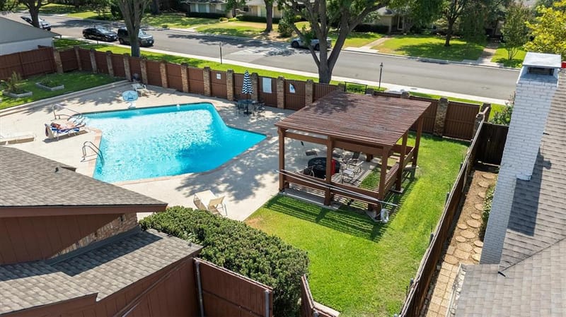 3741 Weeburn Drive, Dallas TX 75229