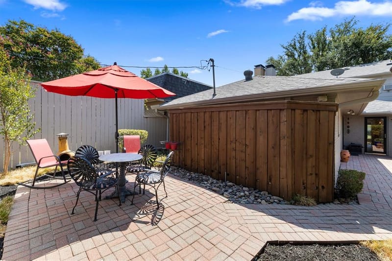 3741 Weeburn Drive, Dallas TX 75229 - Photo 20
