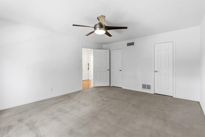 3741 Weeburn Drive, Dallas TX 75229 - Photo 35