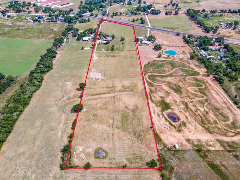 9879 W Highway 199, Poolville TX 76487 - Photo 16