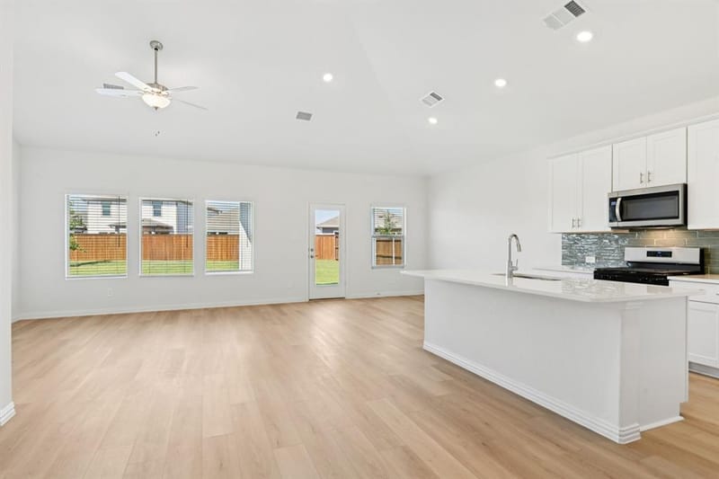 2106 Longchamp Lane, Seagoville TX 75159 - Photo 11