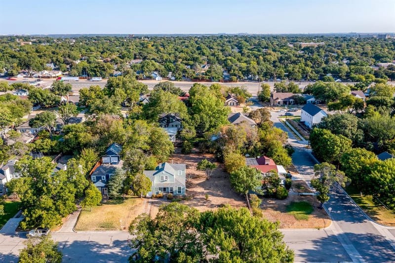 4314 Lovell Avenue, Fort Worth TX 76107 - Photo 12