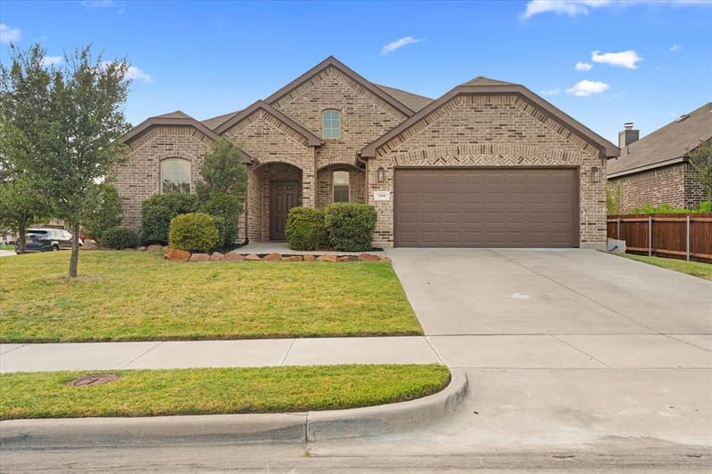 3501 Meadowtrail Lane, Denton TX 76207