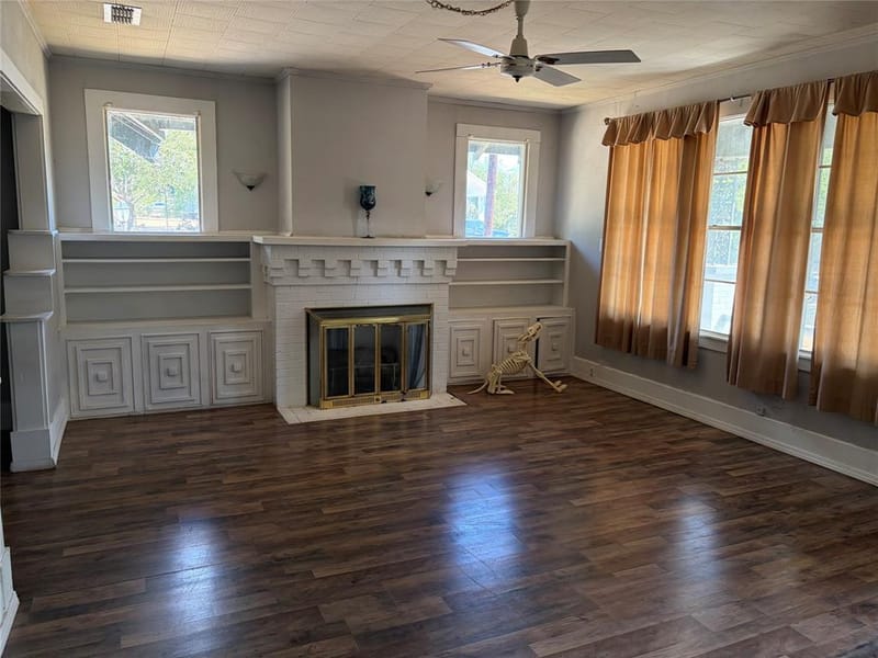 704 W Walcott Avenue, Comanche TX 76442 - Photo 3