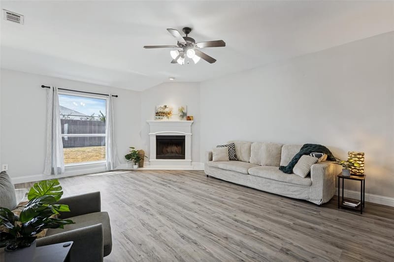 950 W Ash Street, Celina TX 75009 - Photo 7
