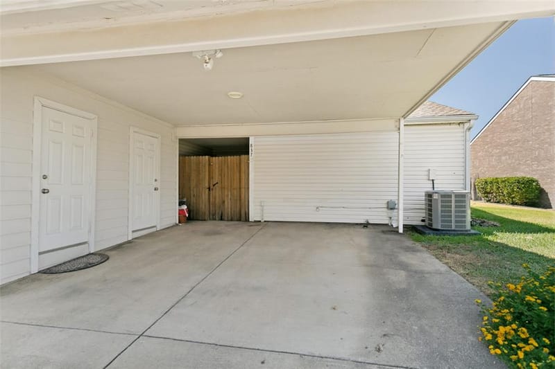 837 Summercreek Drive, Lewisville TX 75067 - Photo 22