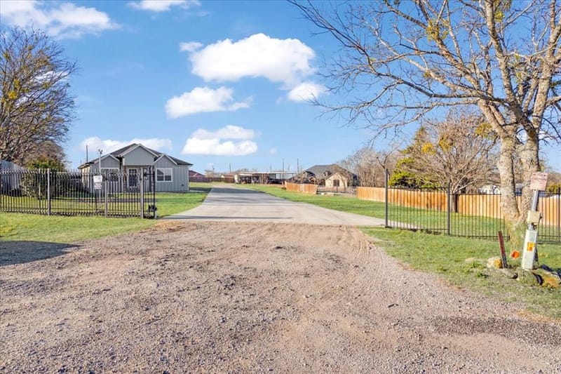 920 Oil Mill Road, Van Alstyne TX 75495 - Photo 33