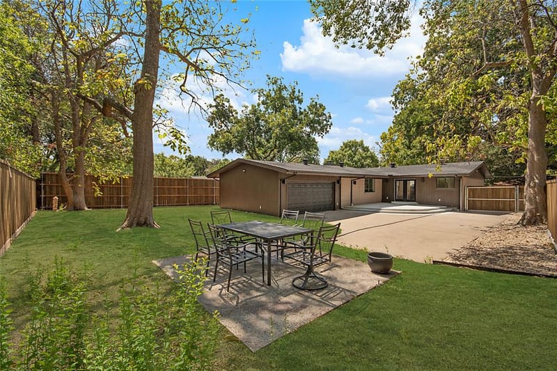 2525 Springhill Drive, Dallas TX 75228 - Photo 32