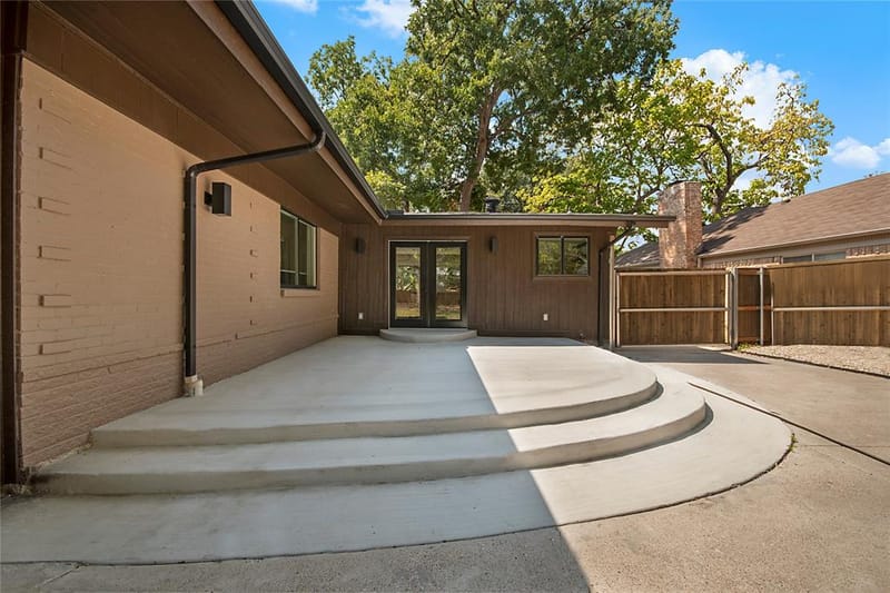 2525 Springhill Drive, Dallas TX 75228 - Photo 30
