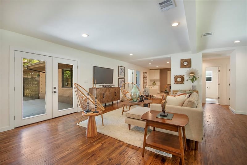 2525 Springhill Drive, Dallas TX 75228 - Photo 10