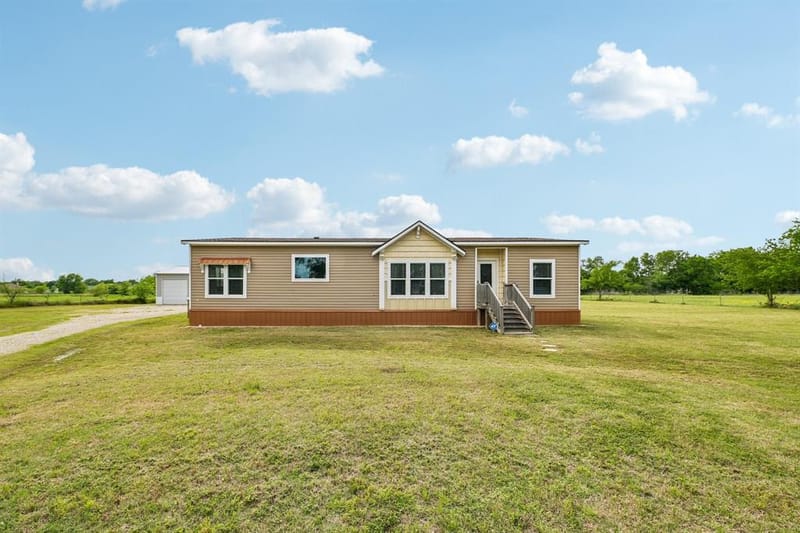 590 Vz County Road 2704, Mabank TX 75147