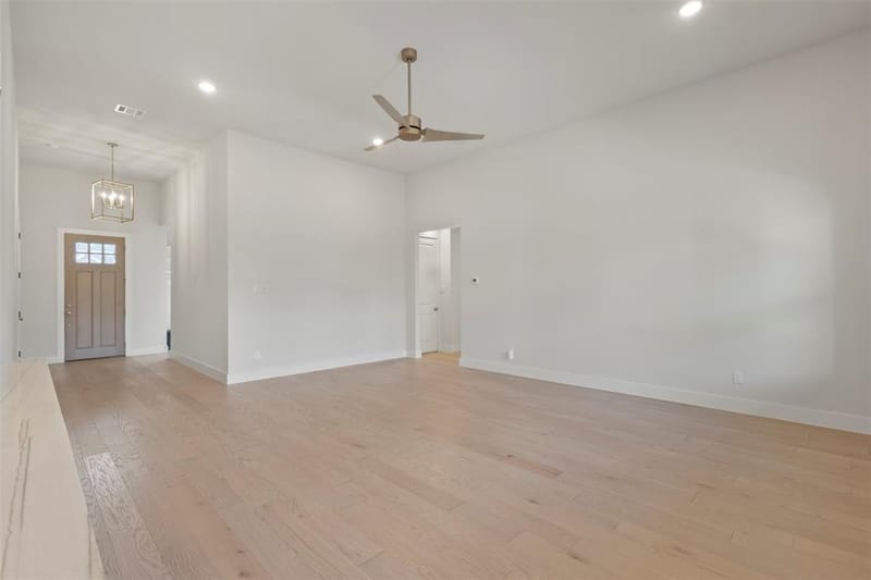 3905 Henley Lane, Garland TX 75043 - Photo 12