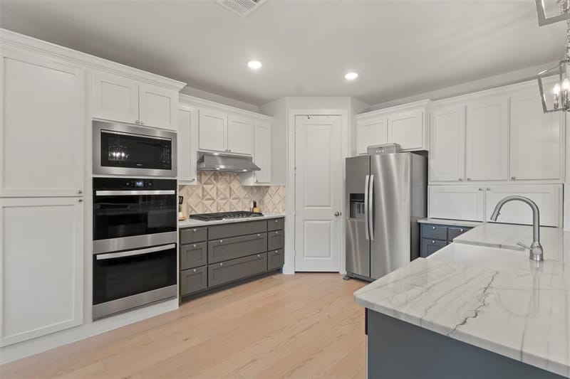 3905 Henley Lane, Garland TX 75043 - Photo 7