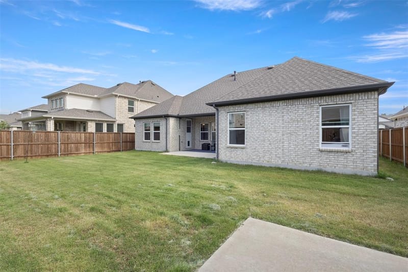 3905 Henley Lane, Garland TX 75043 - Photo 32