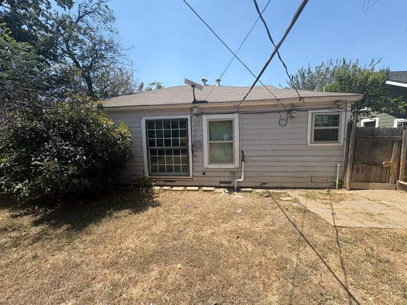 2514 Michigan Avenue, Dallas TX 75216 - Photo 11
