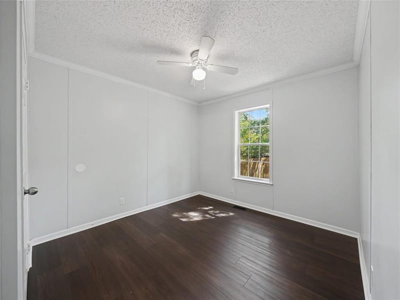 109 Summers Circle, Azle TX 76020 - Photo 16