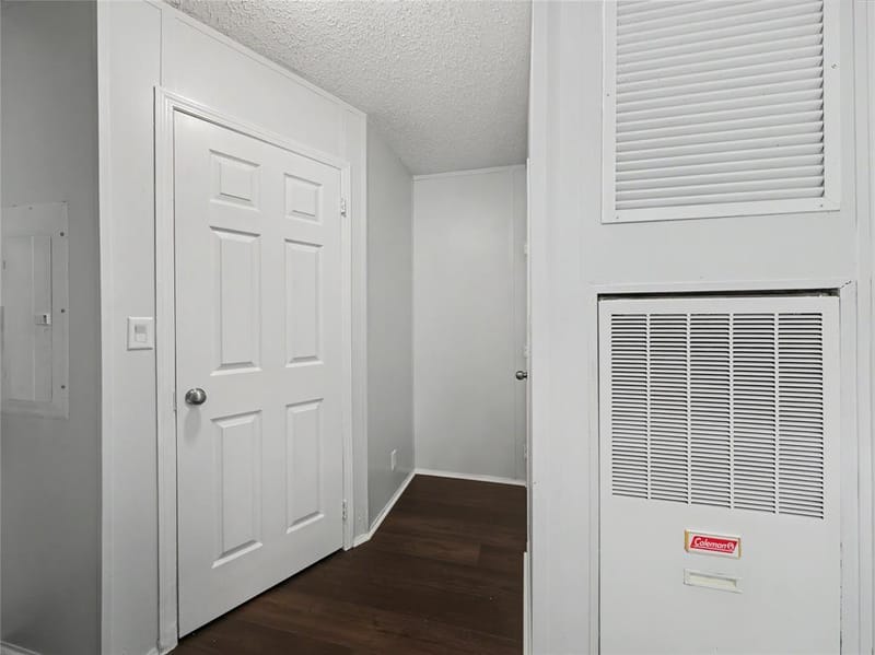 109 Summers Circle, Azle TX 76020 - Photo 12