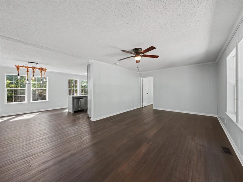 109 Summers Circle, Azle TX 76020 - Photo 7