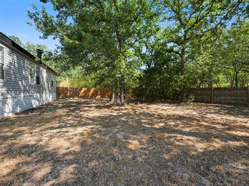 109 Summers Circle, Azle TX 76020 - Photo 29