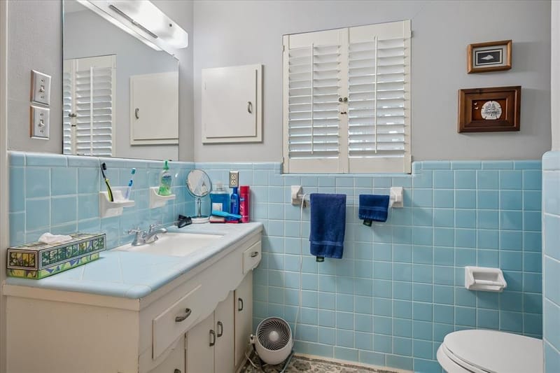11232 Yorkmont Circle, Dallas TX 75218 - Photo 15
