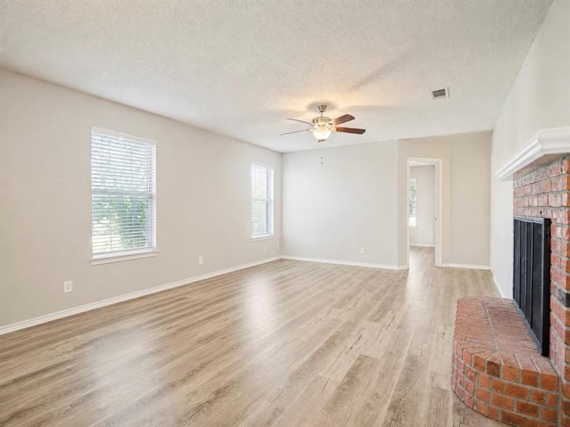 1036 Summit Drive, Justin TX 76247 - Photo 10