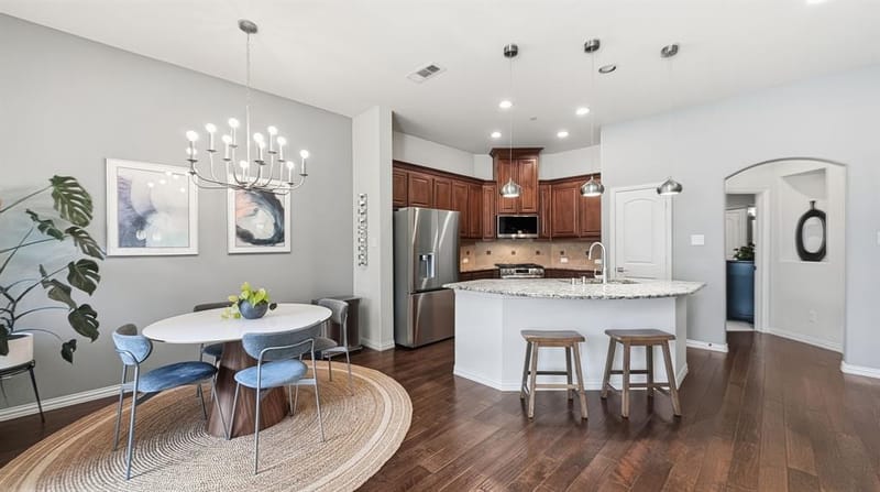 6441 Naples Drive, Irving TX 75039 - Photo 13