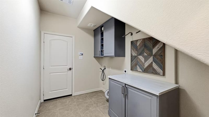 6441 Naples Drive, Irving TX 75039 - Photo 8