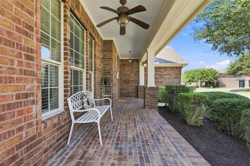 1105 Kimbro Drive, Forney TX 75126 - Photo 3
