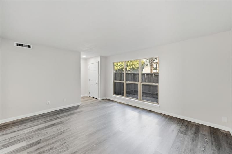 2702 Douglas Avenue # 121, Dallas TX 75219 - Photo 10
