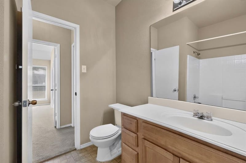 2954 Cowboy Drive, Dallas TX 75237 - Photo 28