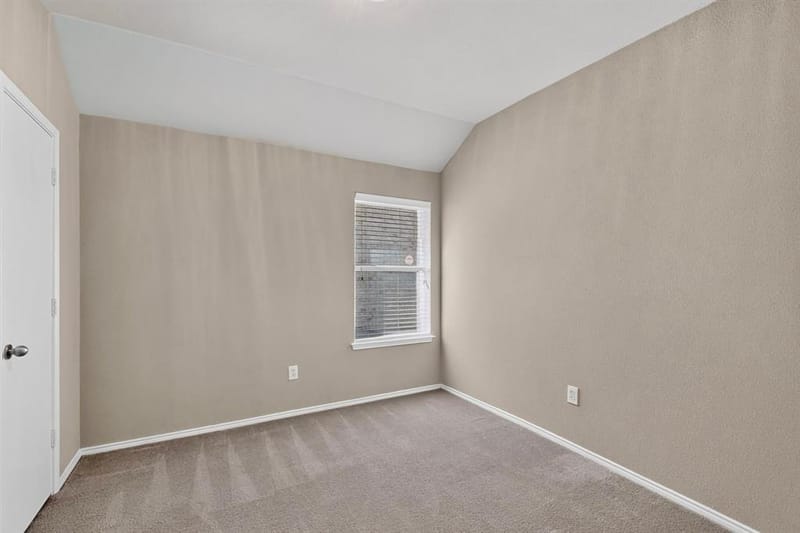 2954 Cowboy Drive, Dallas TX 75237 - Photo 31