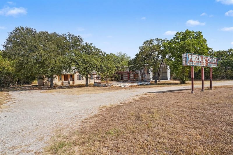 2821 STATE HIGHWAY 101, Bridgeport TX 76426 - Photo 25