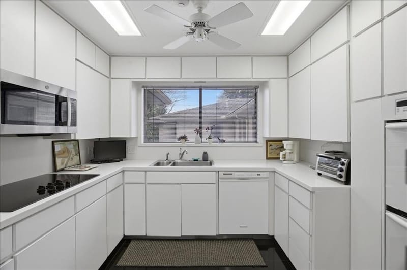2001 Deepdale Drive, Westover Hills TX 76107 - Photo 9