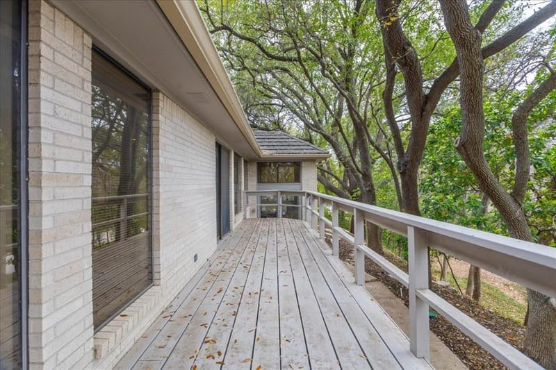 2001 Deepdale Drive, Westover Hills TX 76107 - Photo 19