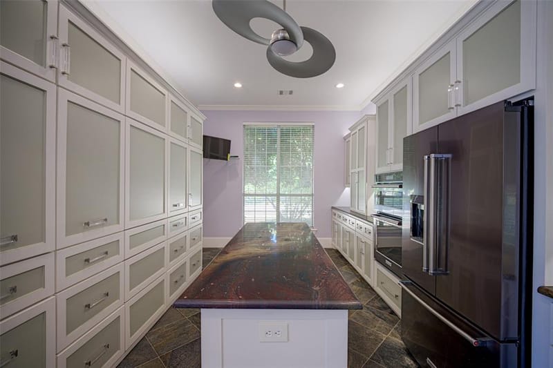 7200 Elmswood Lane, Plano TX 75025 - Photo 14